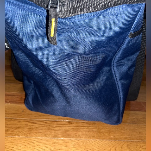 U of M insulated tote bag - Picture 3 of 5